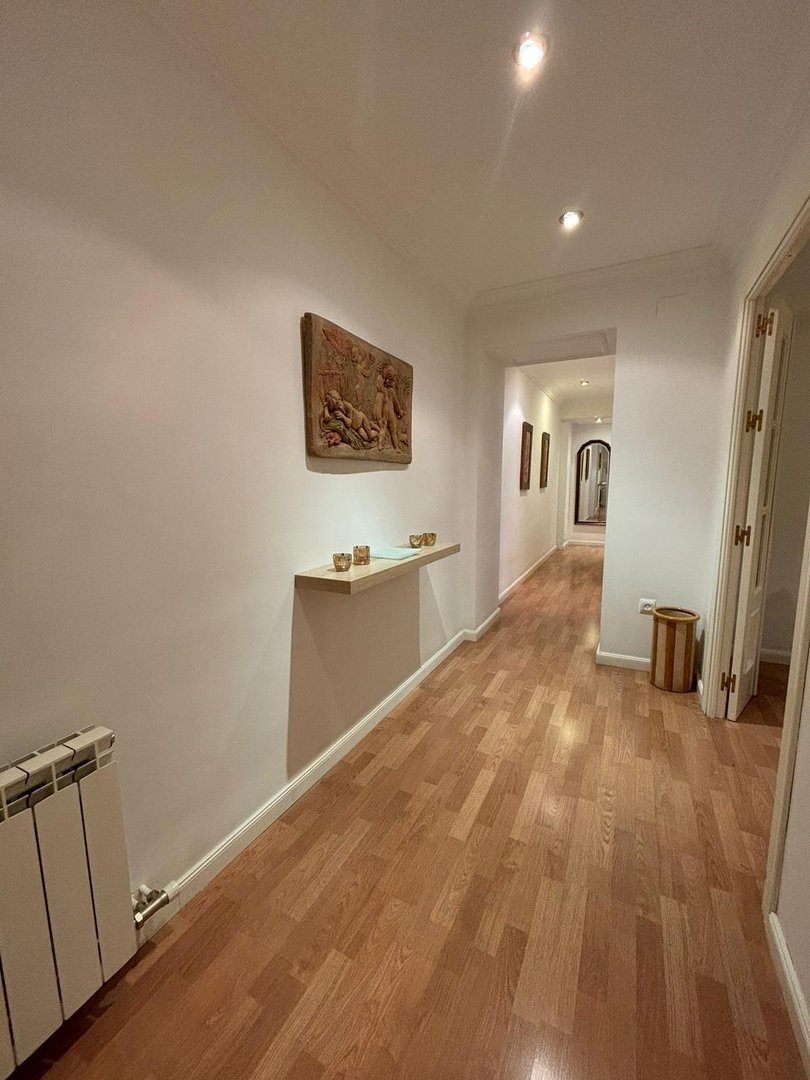 Piso de 105 m² en Granada