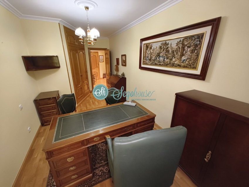 Piso de 200 m² en Segovia