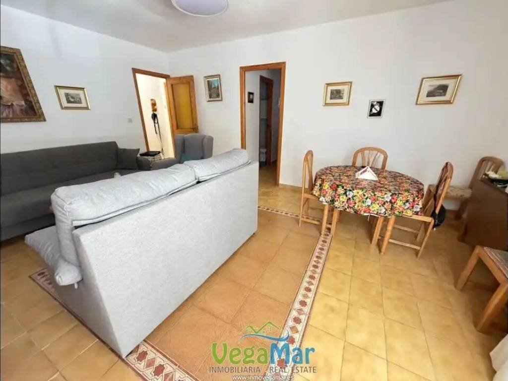 Wohnung 70 m² in Almuñécar