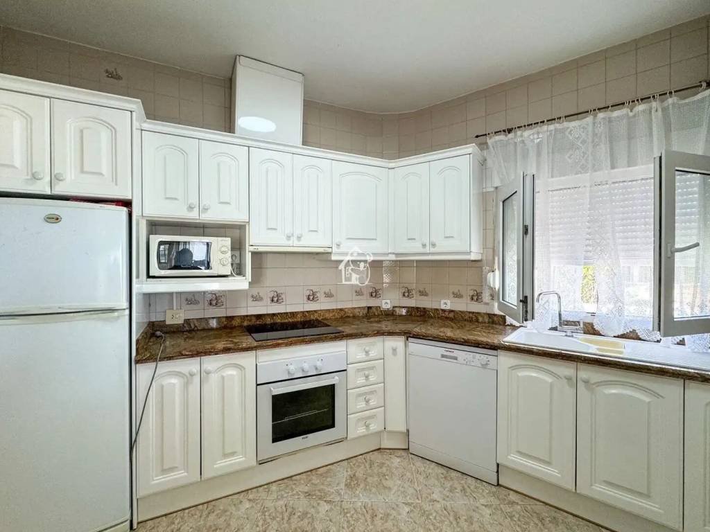 Casa de 250 m² a Oriola