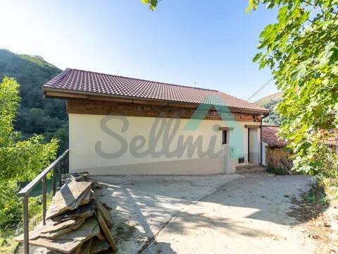 Casa de 200 m² en Mieres