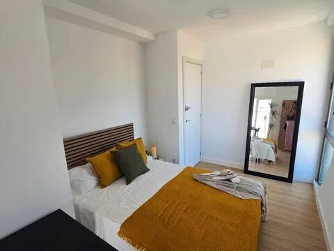 Habitació 100 m², Parla