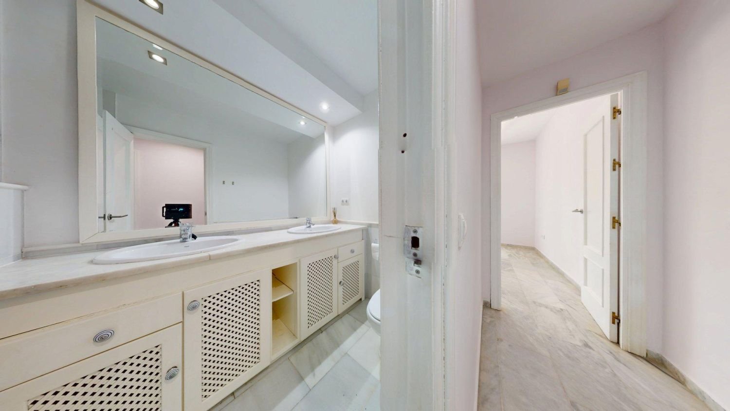 Haus 370 m² in Mairena del Aljarafe