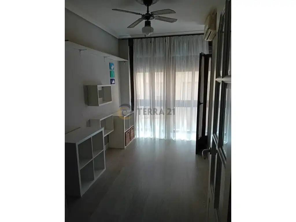 Flat 106 m² in Jaén