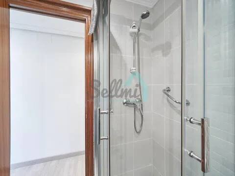 Piso de 115 m² en Oviedo