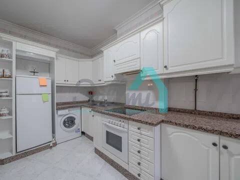 Wohnung 101 m² in Oviedo