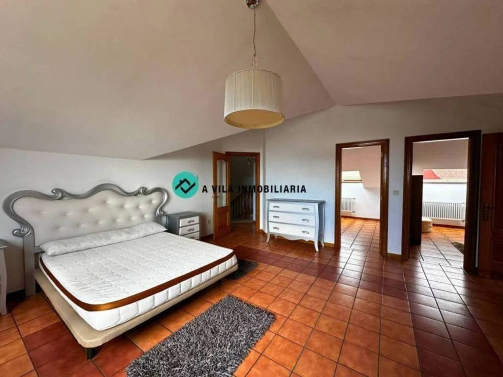 Casa de 530 m² en O Rosal