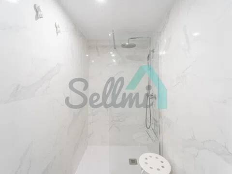 Piso de 80 m² en Oviedo