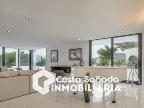 Casa de 1500 m² en Altea