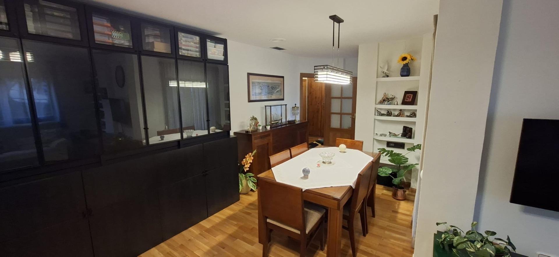 Piso de 90 m² en Granada