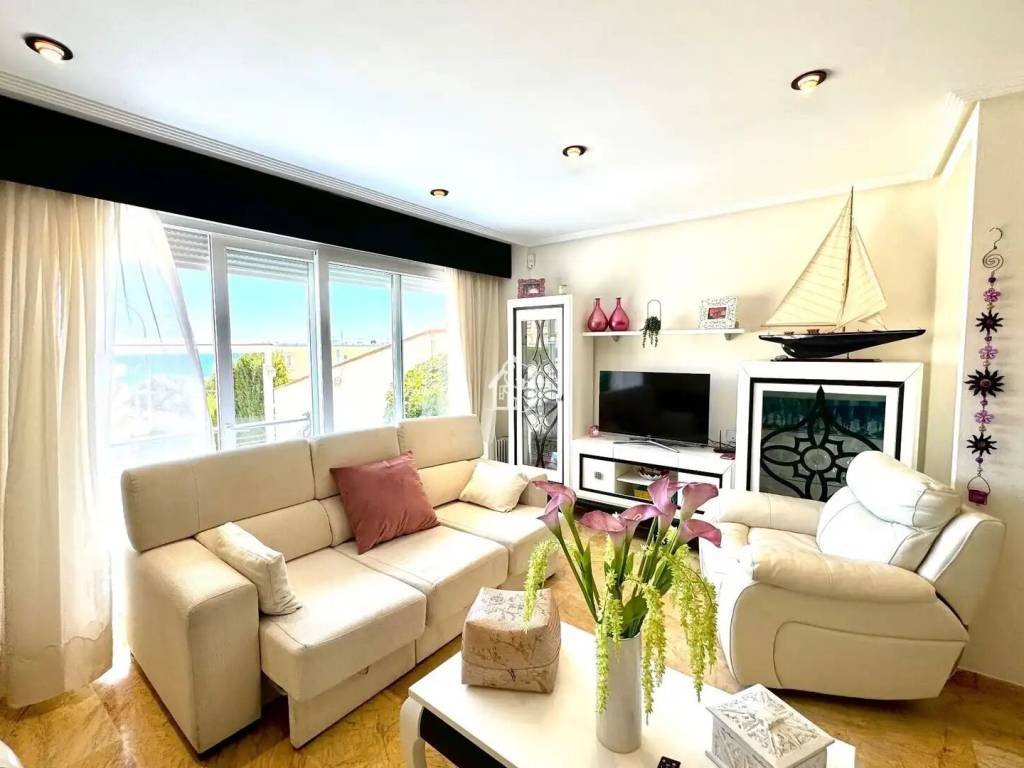 Casa de 200 m² a Oriola