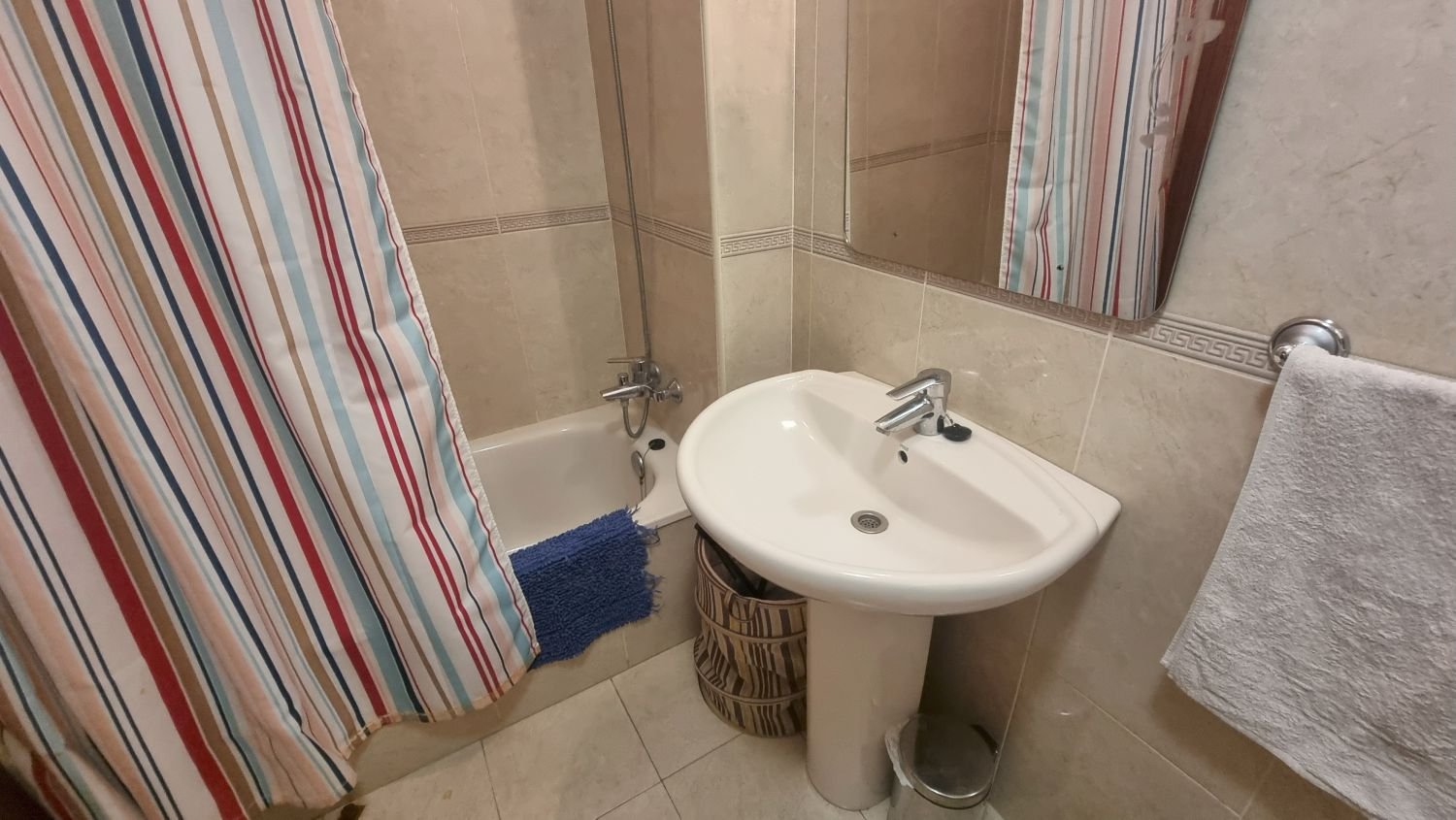 Wohnung 65 m² in Oviedo