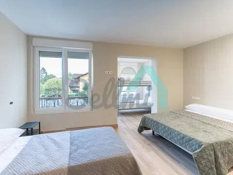 Casa de 345 m² en Gijón