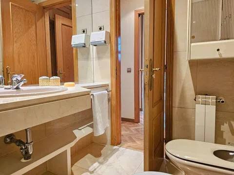 Habitación 250 m², Madrid