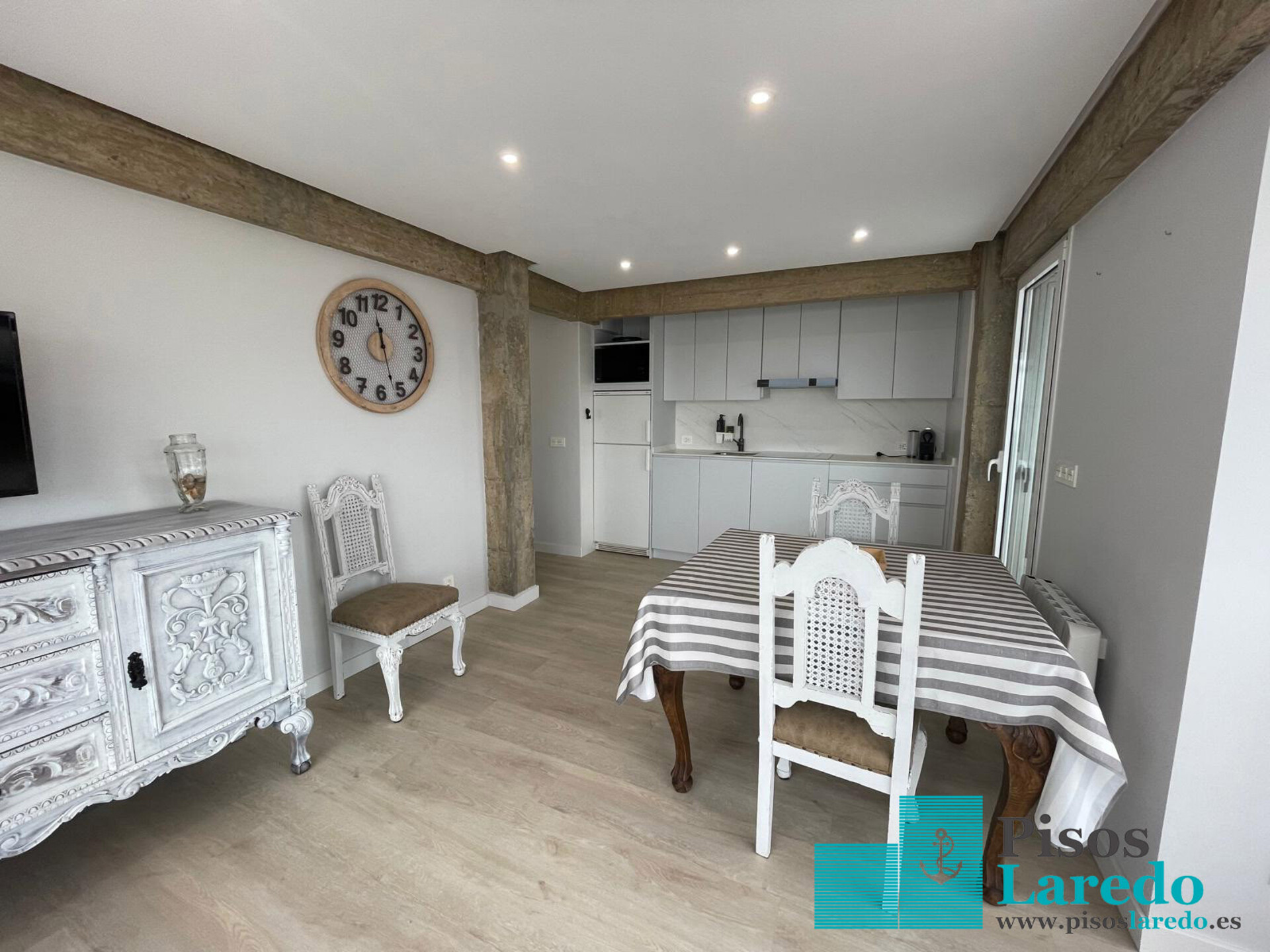 Piso de 70 m² en Laredo