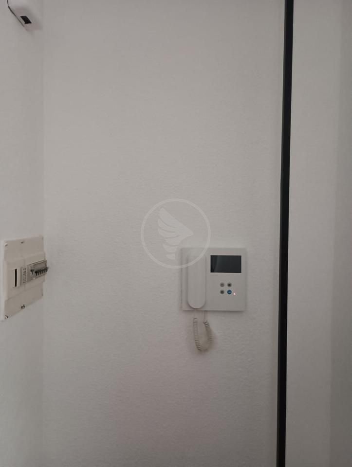 Piso de 100 m² en Linares