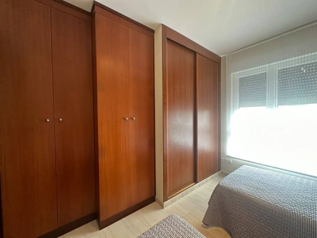 Piso de 60 m² en Ribeira