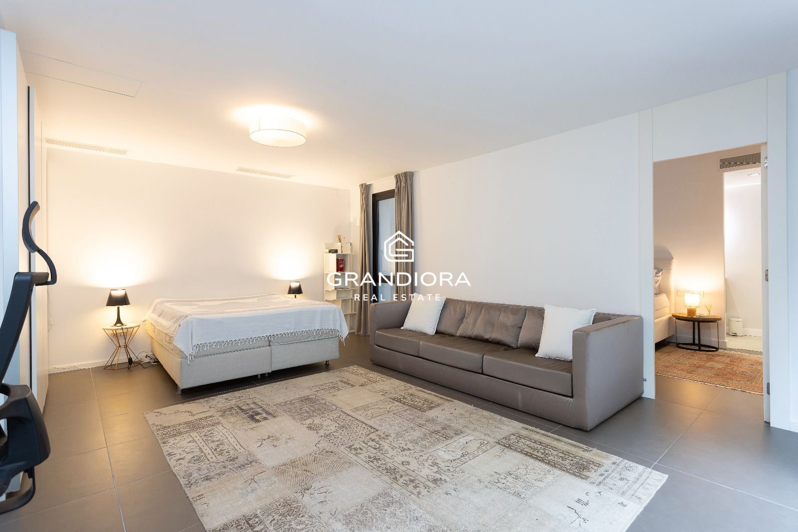 Casa de 450 m² en Población de Arroyo
