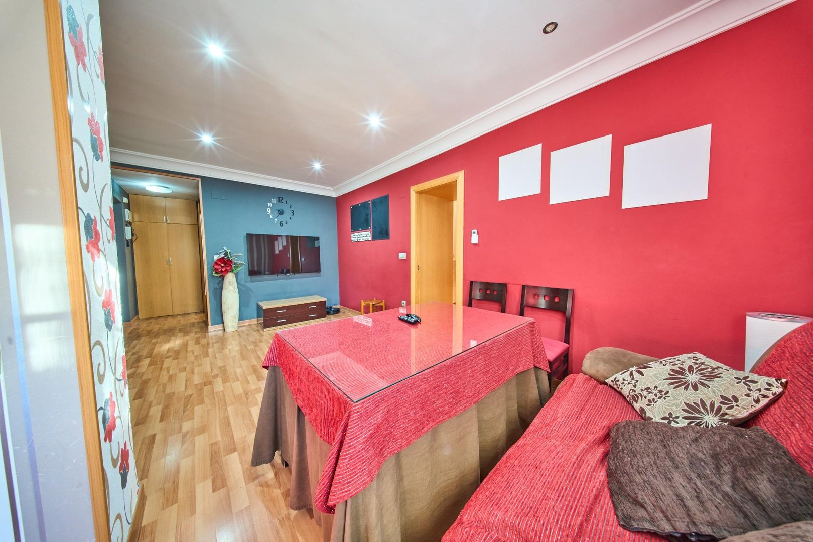 Flat 85 m² in Granada