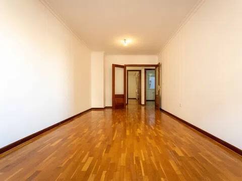 Wohnung 96 m² in Gijón / Xixón