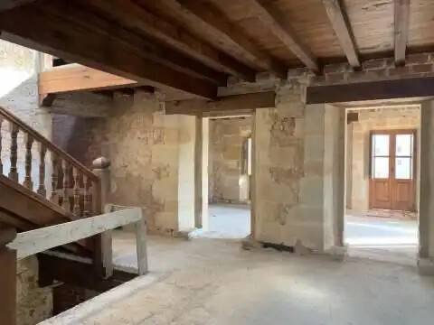 Pis de 1372 m² a Reocín