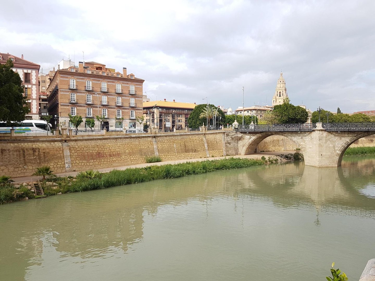 Piso de 130 m² en Murcia