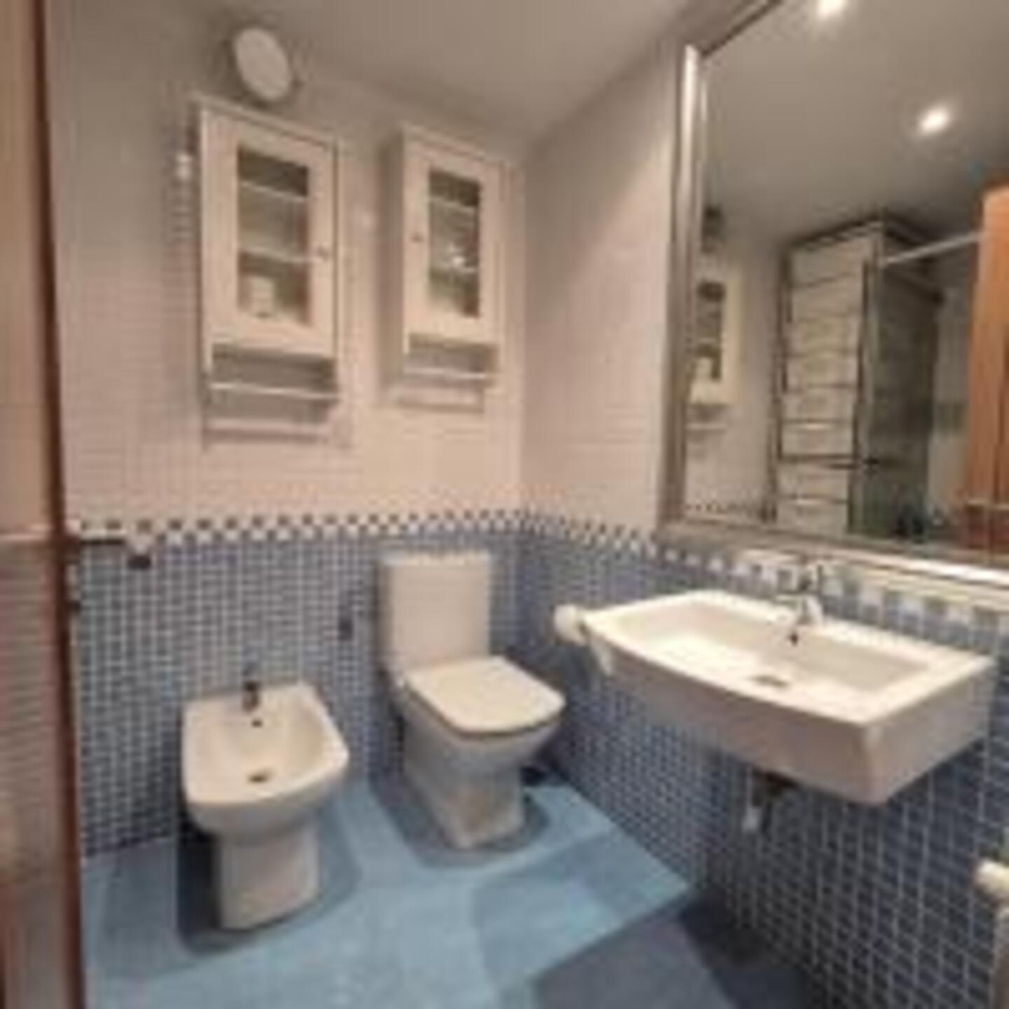 Piso de 50 m² en Oleiros