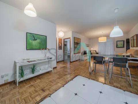 Piso de 89 m² en Oviedo