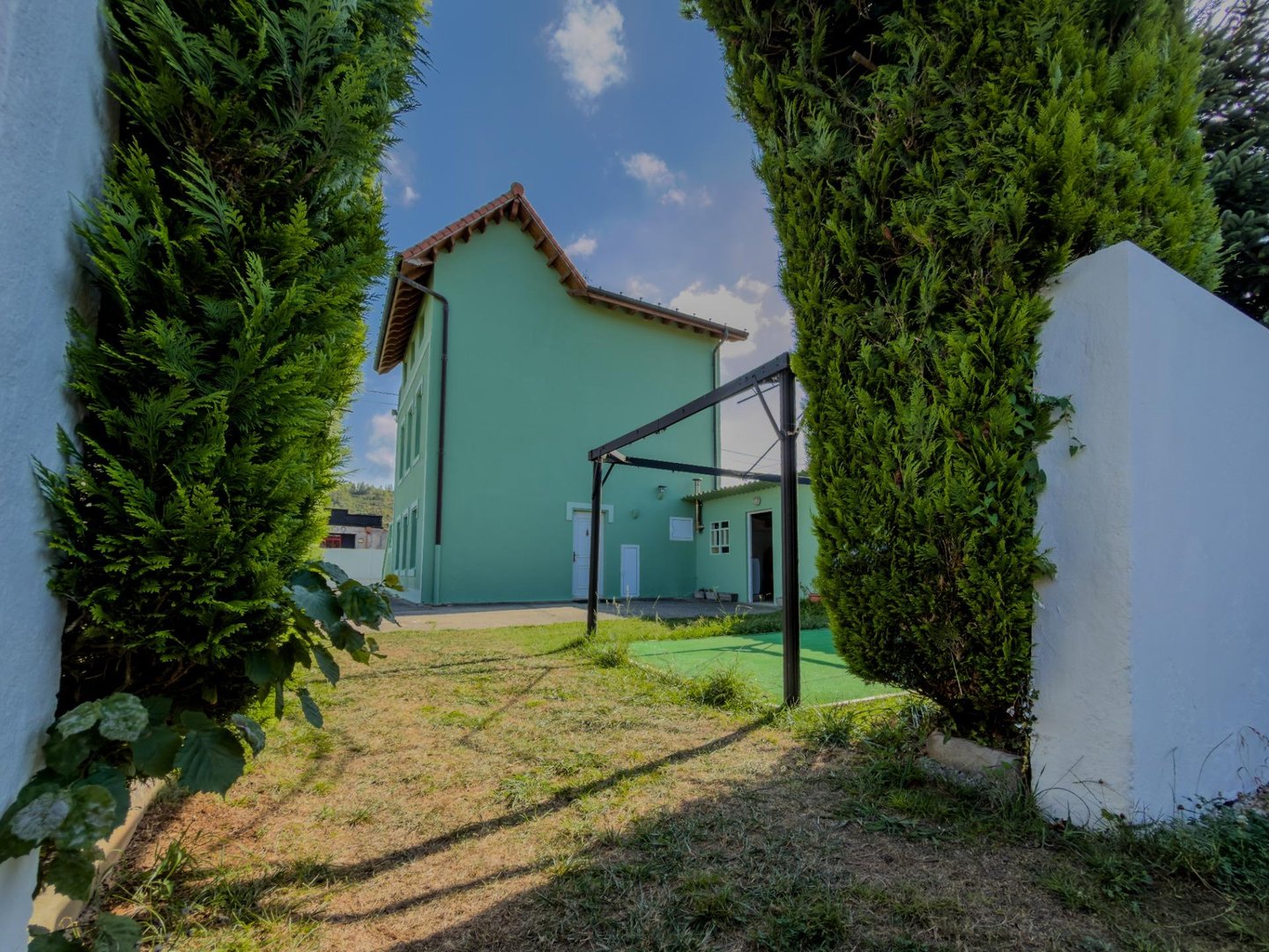 Casa de 226 m² a Camargo