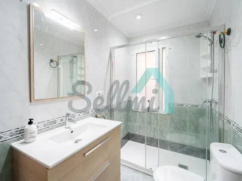 Piso de 73 m² en Gijón