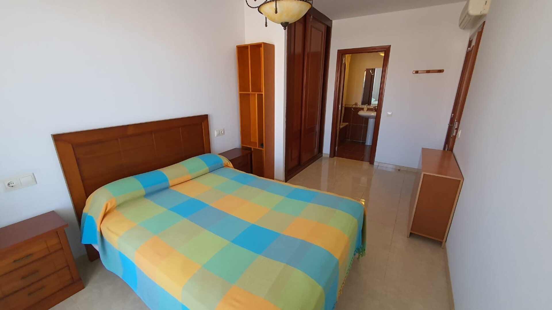 Piso de 75 m² en Almería
