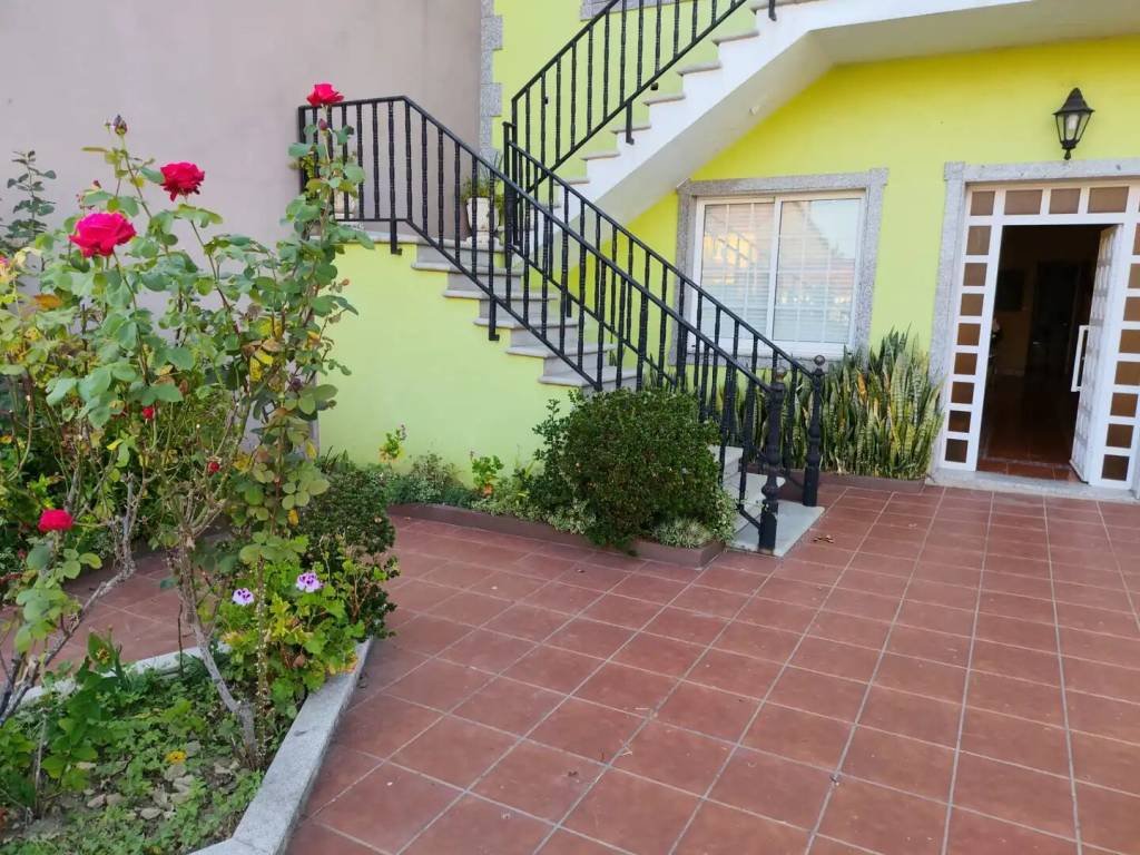 Piso de 100 m² en Ribeira