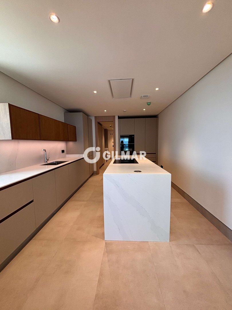 Wohnung 309 m² in Málaga