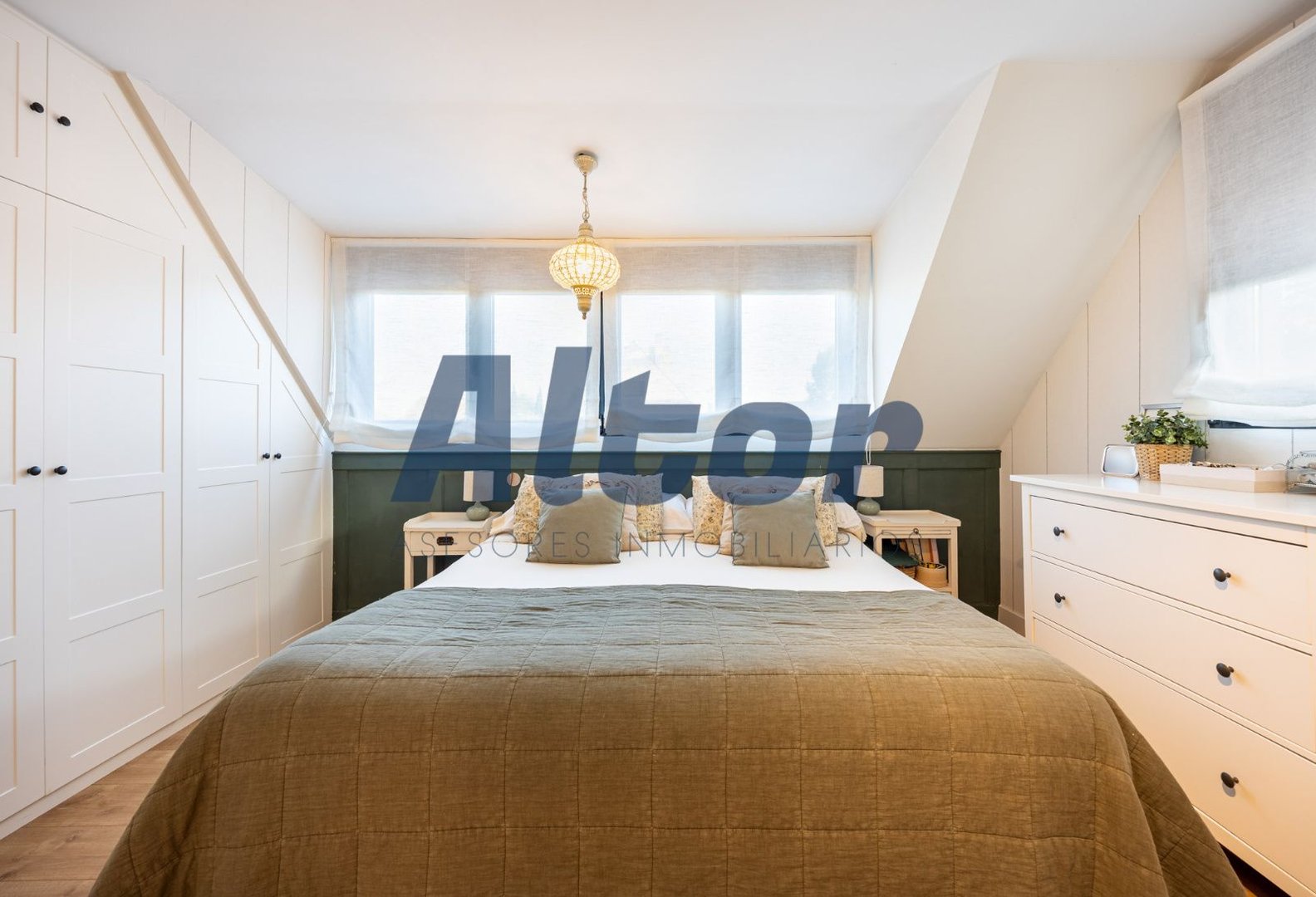 Casa 310 m² a Pozuelo de Alarcón