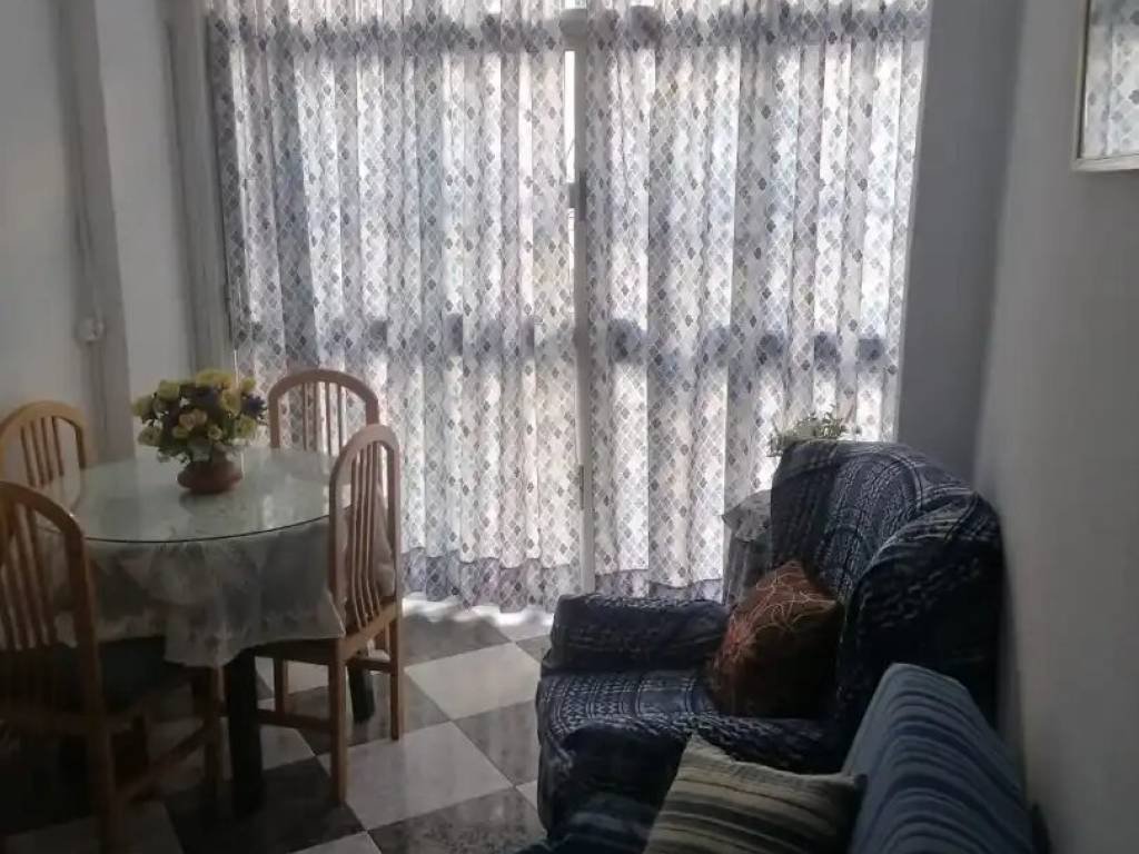 Piso de 80 m² en Sevilla