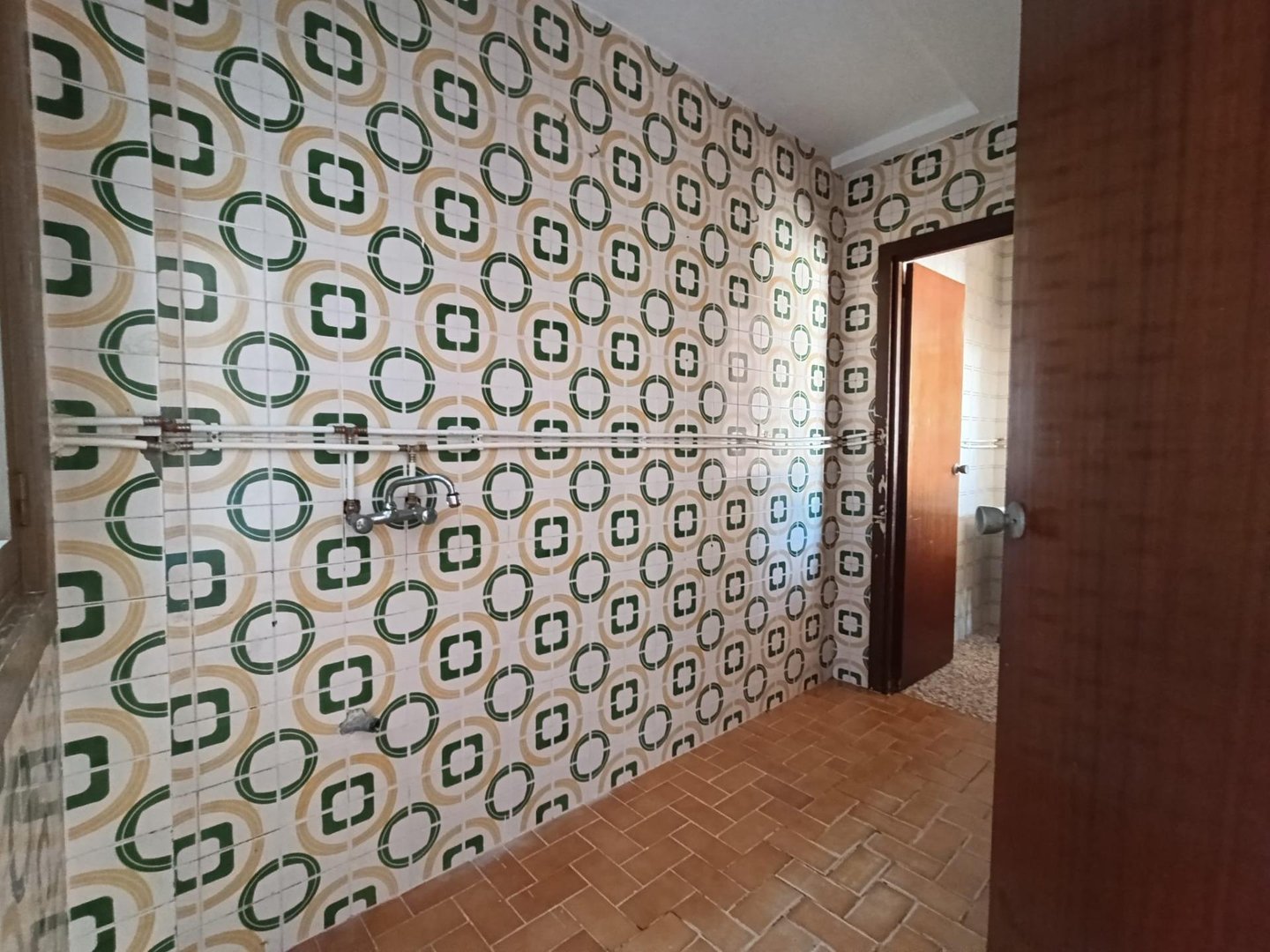 Piso de 80 m² en Adra