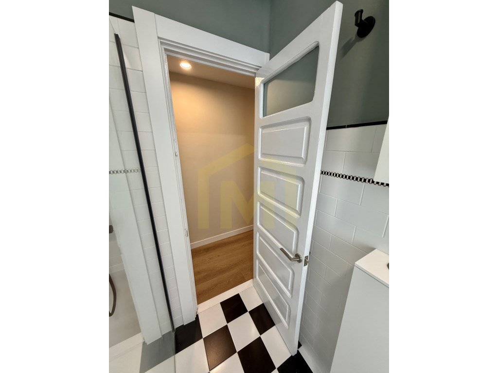 Piso de 80 m² en Oviedo