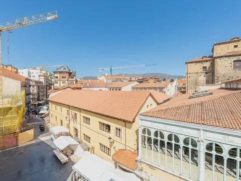 Pis de 84 m² a Oviedo