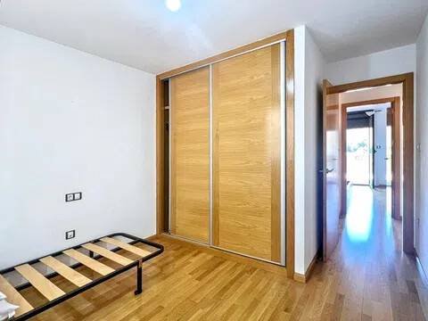 Appartement 65 m² à Sabiñánigo