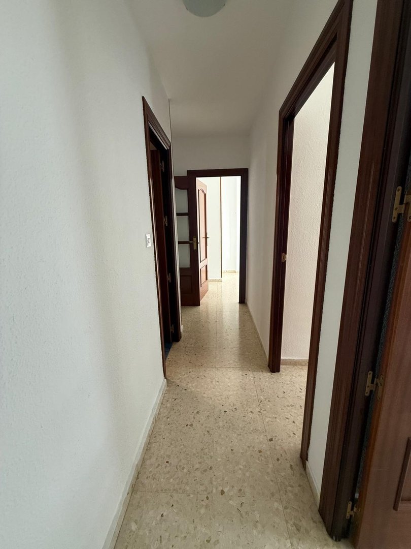 Wohnung 100 m² in Granada