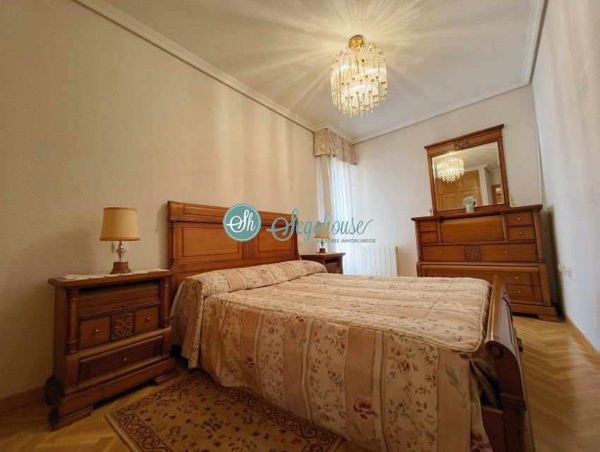 Piso de 85 m² en Segovia