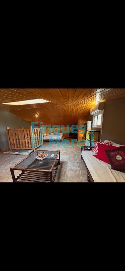 Casa de 242 m² en Vila-rodona