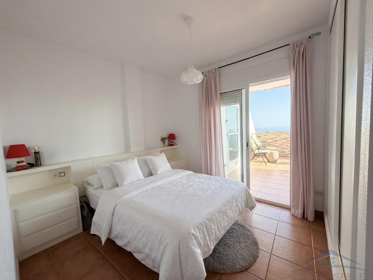 Piso de 91 m² en Roquetas de Mar