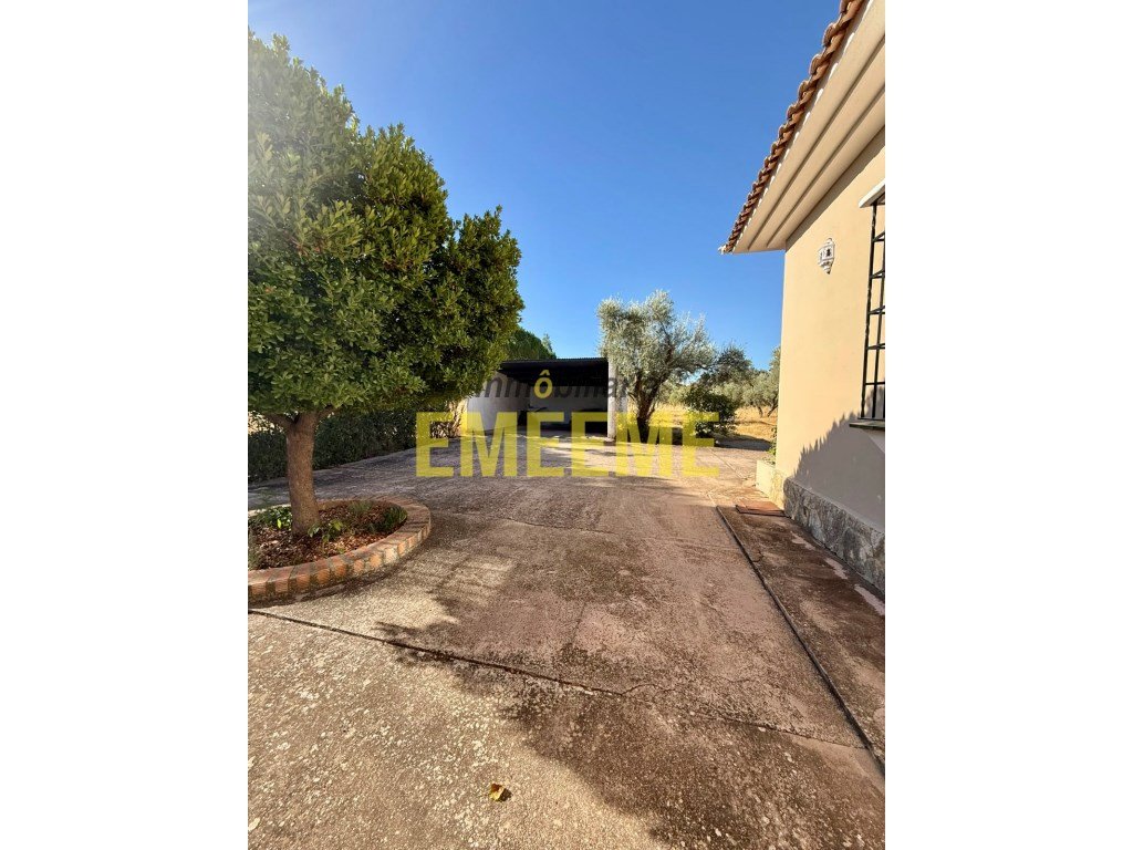 Casa de 225 m² a Arriate