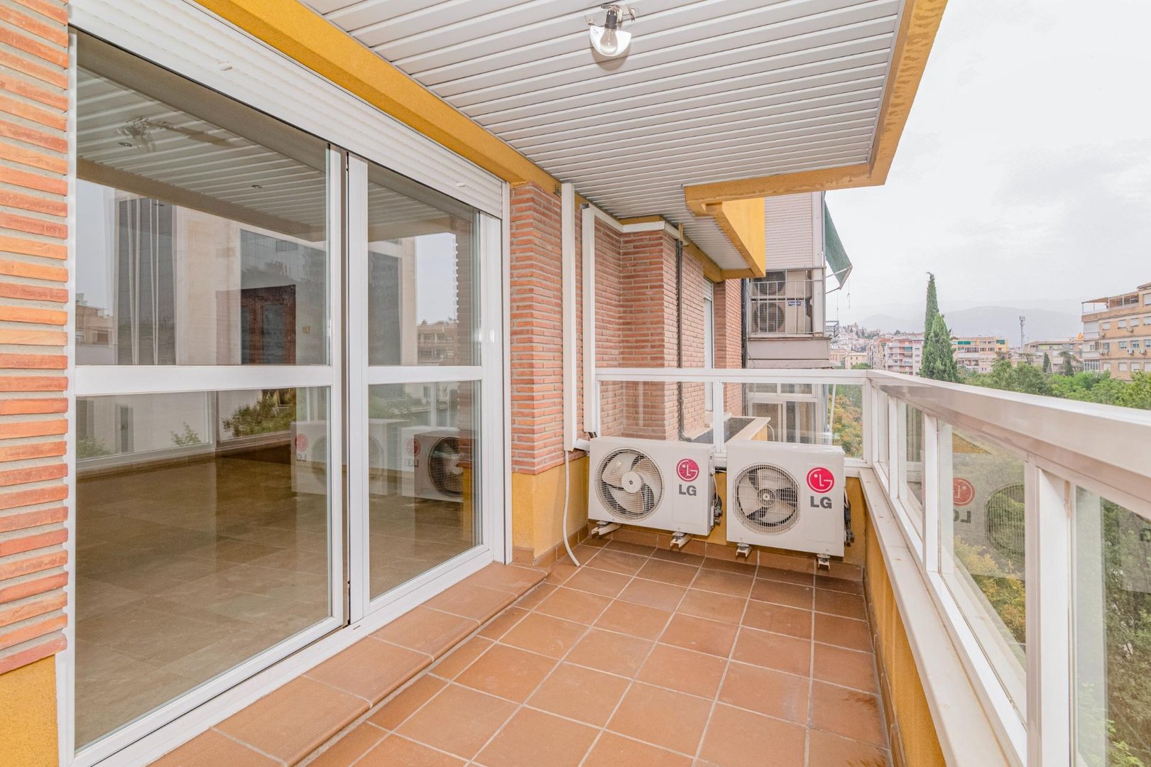Piso de 125 m² en Granada