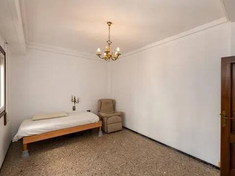 Piso de 136 m² en Alicante