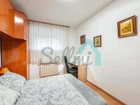 Habitación 87 m², Oviedo