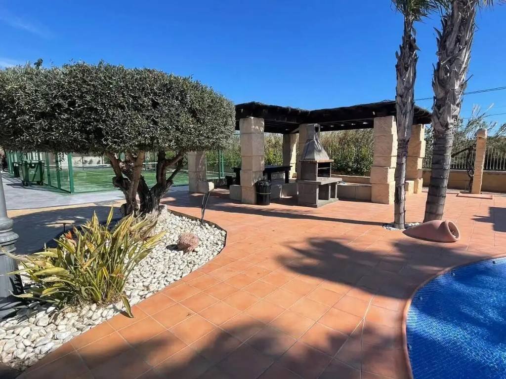 Casa de 340 m² en Elche
