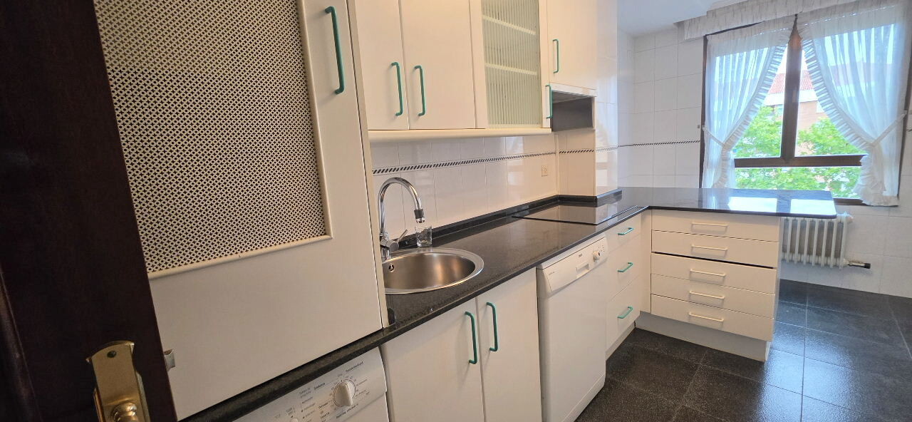 Piso de 107 m² en Logroño