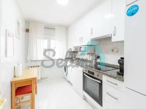 Piso de 93 m² en Oviedo